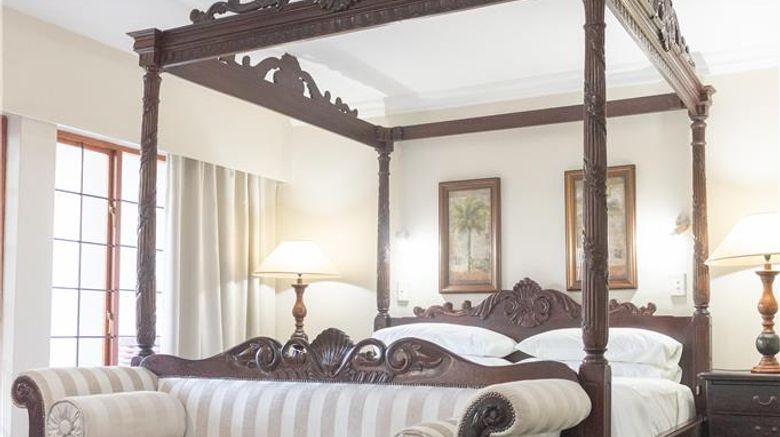 <b>Aanmani Rose Guesthouse Suite</b>. Images powered by <a href="https://iceportal.shijigroup.com/" title="IcePortal" target="_blank">IcePortal</a>.