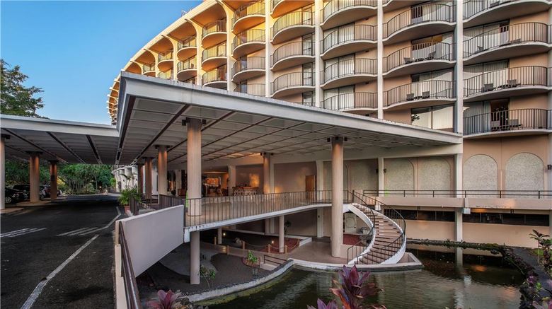 <b>Hilo Hawaiian Hotel, Trademark Collection Exterior</b>. Images powered by <a href="https://iceportal.shijigroup.com/" title="IcePortal" target="_blank">IcePortal</a>.