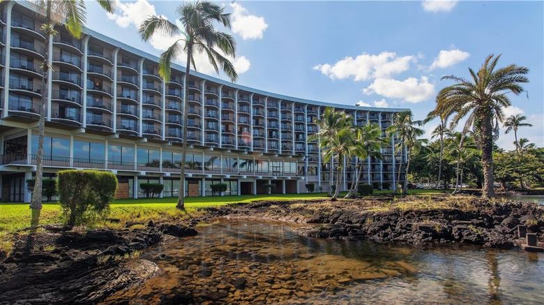 <b>Hilo Hawaiian Hotel, Trademark Collection Exterior</b>. Images powered by <a href="https://iceportal.shijigroup.com/" title="IcePortal" target="_blank">IcePortal</a>.
