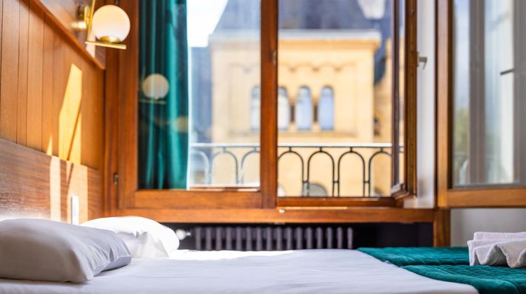 Bristol Hotel Room