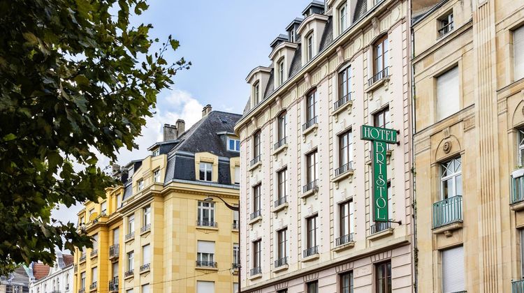 Bristol Hotel Exterior
