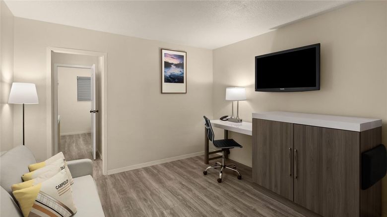 <b>The Dylan, a Baymont by Wyndham Suite</b>. Images powered by <a href="https://iceportal.shijigroup.com/" title="IcePortal" target="_blank">IcePortal</a>.