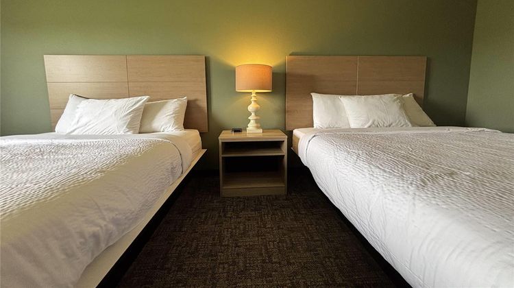 Travelodge by Wyndham Atlanta, Illinois Room