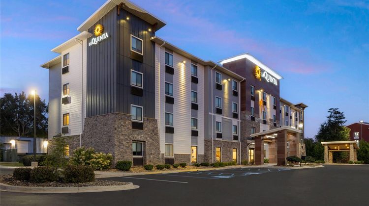 La Quinta Inn & Suites Greenville Exterior