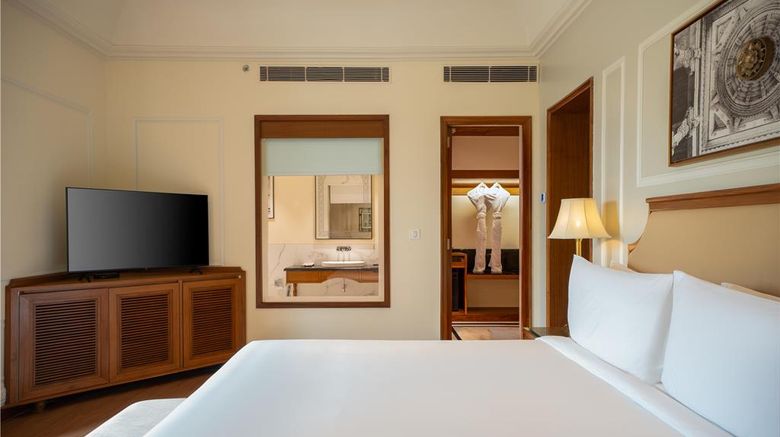 <b>Radisson Resort Mount Abu Suite</b>. Images powered by <a href="https://iceportal.shijigroup.com/" title="IcePortal" target="_blank">IcePortal</a>.