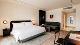 The StandardX, Bangkok Phra Arthit Room