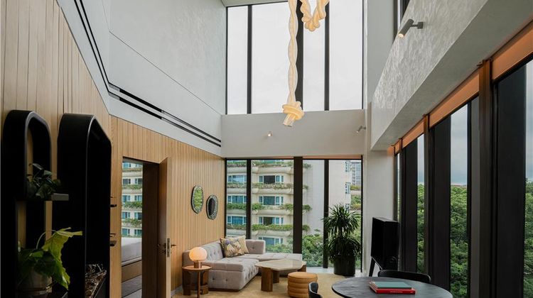 The Standard Singapore Suite