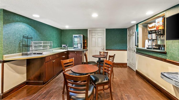 Econo Lodge Helen Restaurant