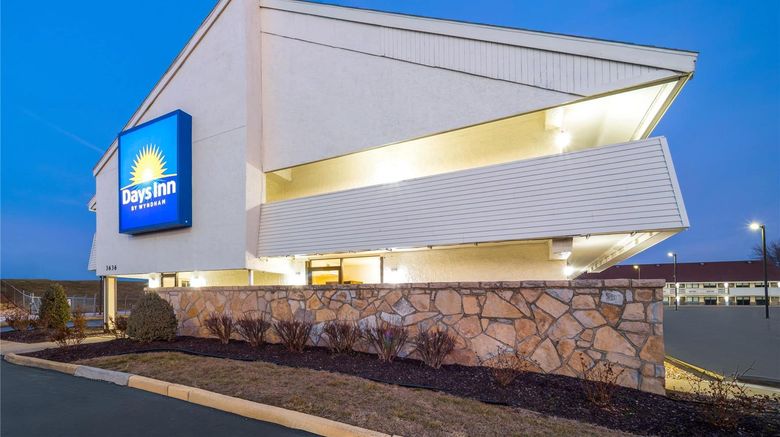 <b>Days Inn by Wyndham Kansas City Northeast Exterior</b>. Images powered by <a href="https://iceportal.shijigroup.com/" title="IcePortal" target="_blank">IcePortal</a>.