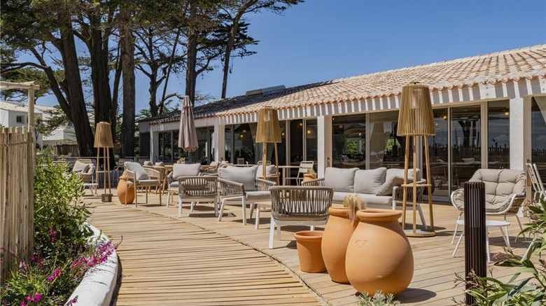 <b>Hotel Punta Lara Exterior</b>. Images powered by <a href="https://iceportal.shijigroup.com/" title="IcePortal" target="_blank">IcePortal</a>.