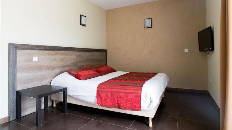 <b>Allotel Fos-sur-Mer Room</b>. Images powered by <a href="https://iceportal.shijigroup.com/" title="IcePortal" target="_blank">IcePortal</a>.