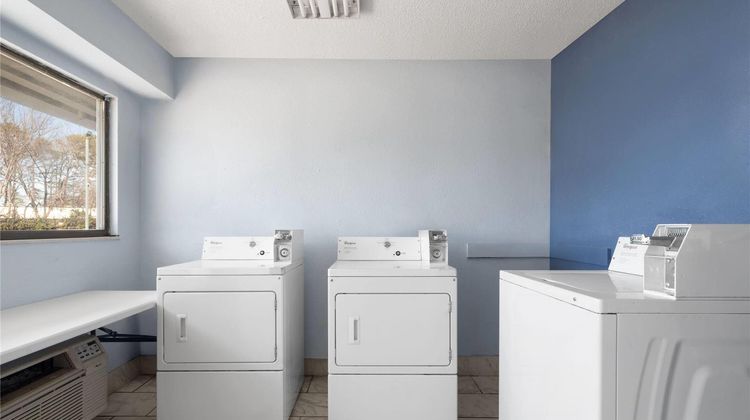 Days Inn by Wyndham Charlotte University Other