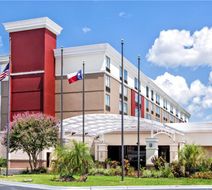 Wyndham Houston Sugarland Exterior