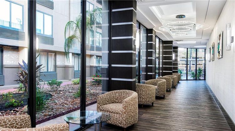 Wyndham Houston Sugarland Lobby