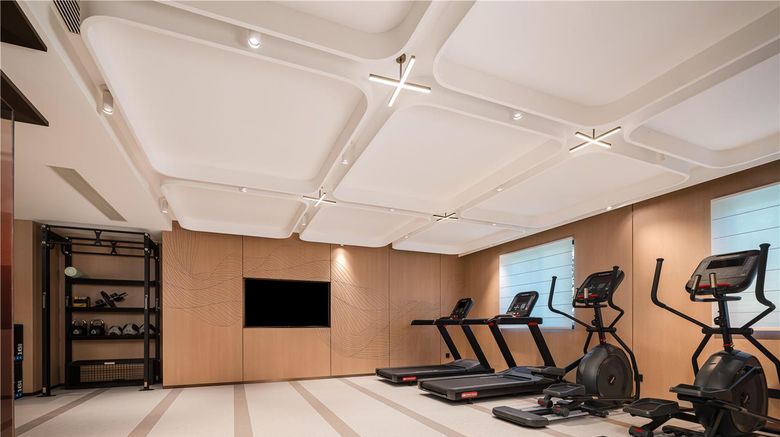 <b>Hilton Garden Inn Zhoushan Mount Putuo Health</b>. Images powered by <a href="https://iceportal.shijigroup.com/" title="IcePortal" target="_blank">IcePortal</a>.