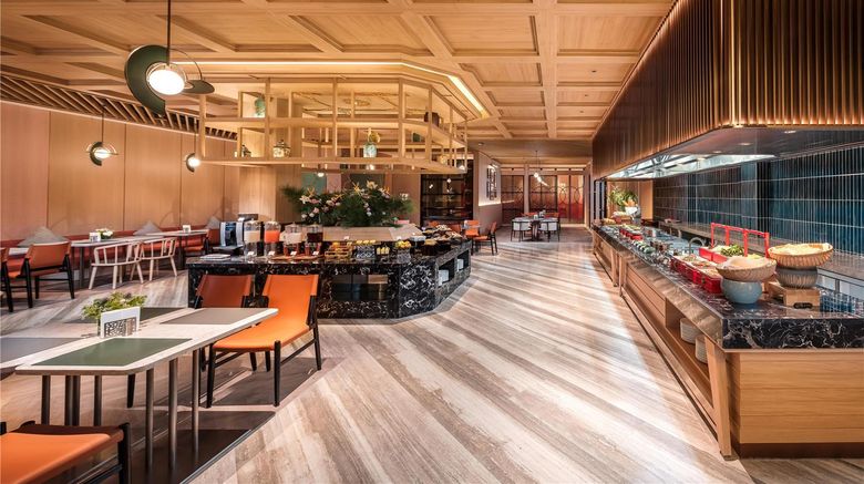 <b>Hilton Garden Inn Zhoushan Mount Putuo Restaurant</b>. Images powered by <a href="https://iceportal.shijigroup.com/" title="IcePortal" target="_blank">IcePortal</a>.