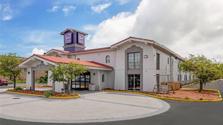 Sleep Inn & Suites Merrillville Exterior