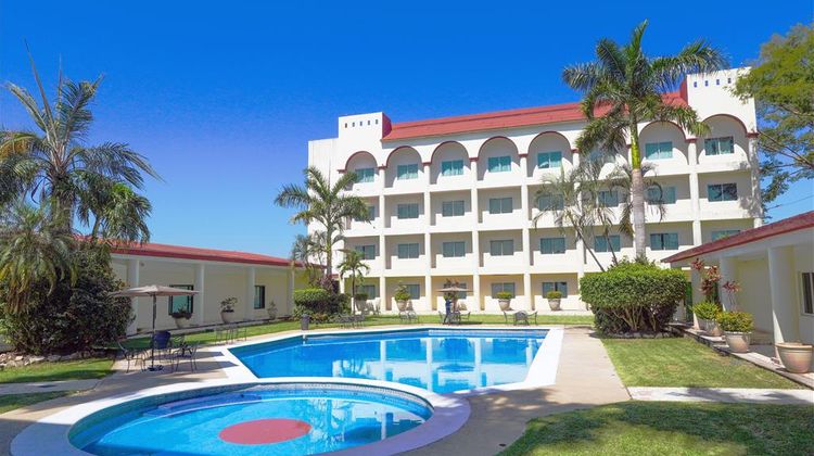 Days Inn by Wyndham Tuxtepec Exterior
