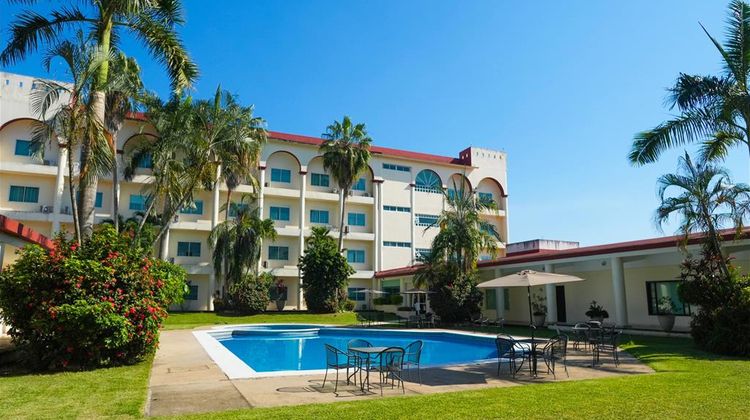 Days Inn by Wyndham Tuxtepec Exterior