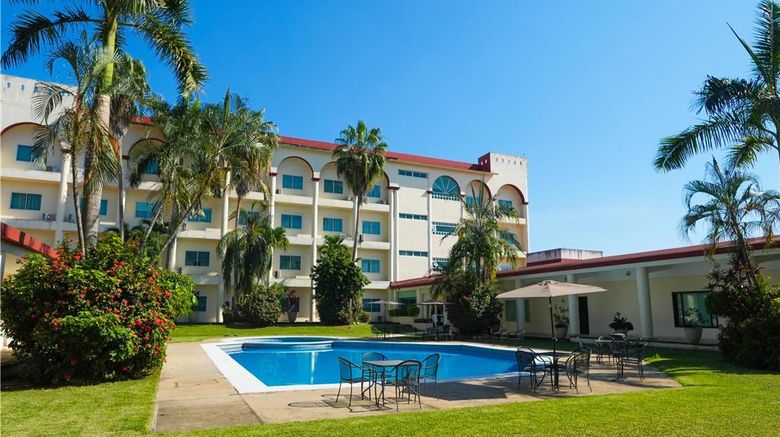 Days Inn by Wyndham Tuxtepec Exterior. Images powered by <a href="https://iceportal.shijigroup.com" target="_blank" rel="noopener">Ice Portal</a>.