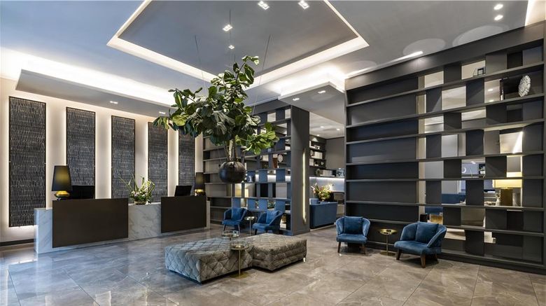<b>York Medellin,Curio Collection by Hilton Lobby</b>. Images powered by <a href="https://iceportal.shijigroup.com/" title="IcePortal" target="_blank">IcePortal</a>.