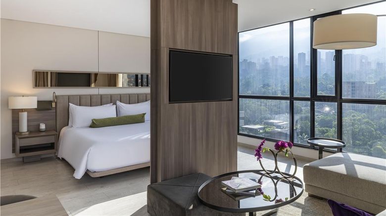 <b>York Medellin,Curio Collection by Hilton Room</b>. Images powered by <a href="https://iceportal.shijigroup.com/" title="IcePortal" target="_blank">IcePortal</a>.