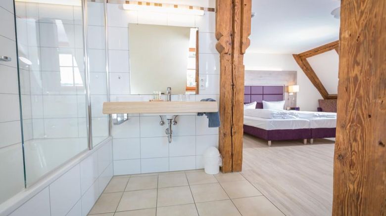 <b>Sternen Hotel & Restaurant Room</b>. Images powered by <a href="https://iceportal.shijigroup.com/" title="IcePortal" target="_blank">IcePortal</a>.