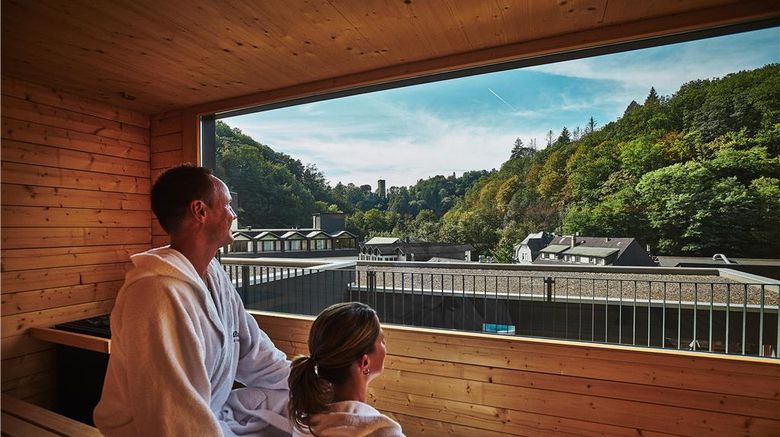 <b>Hotel Zugbruecke Grenzau Spa</b>. Images powered by <a href="https://iceportal.shijigroup.com/" title="IcePortal" target="_blank">IcePortal</a>.