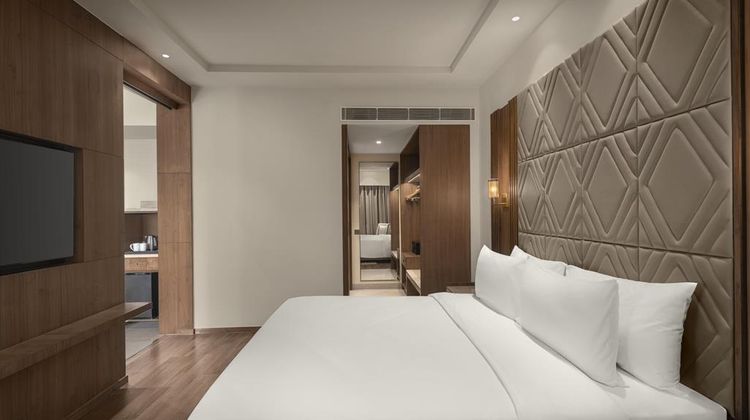 Radisson Hotel Delhi MG Road Suite