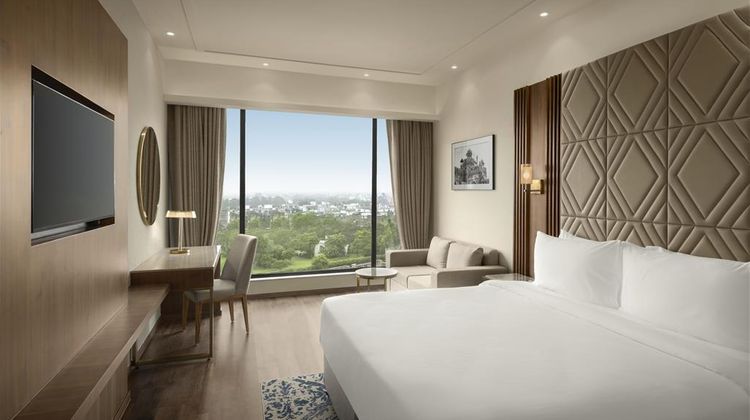 Radisson Hotel Delhi MG Road Room