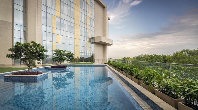 Radisson Hotel Delhi MG Road Pool