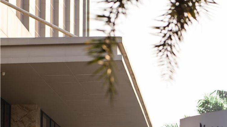 Radisson Hotel Delhi MG Road Exterior