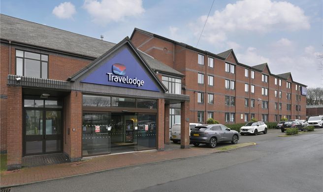 Travelodge Birmingham Aston Exterior