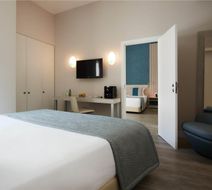 Occidental Faro Room