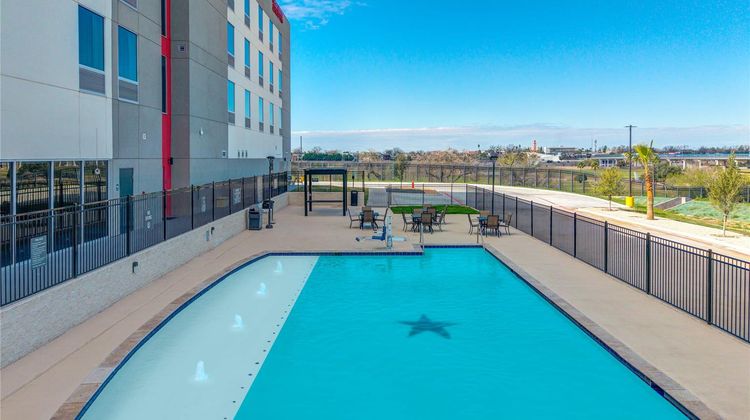 Hawthorn Extended Stay Eagle Pass Pool