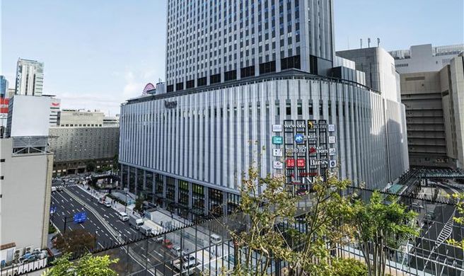 Hotel Hankyu Respire Osaka Exterior