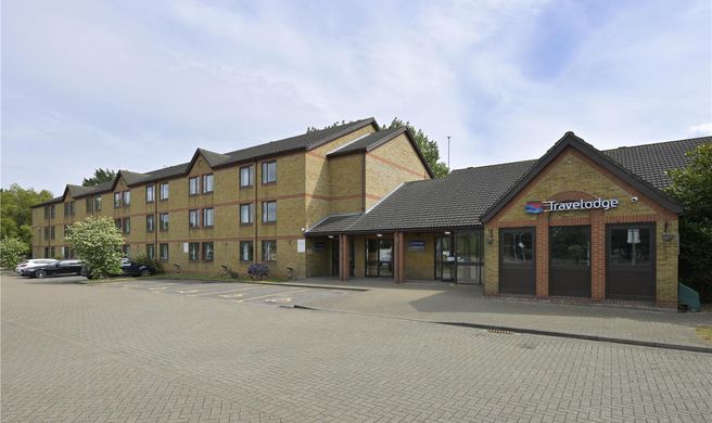 Campanile Hotel Exterior