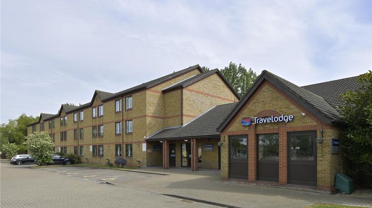 Campanile Hotel Exterior