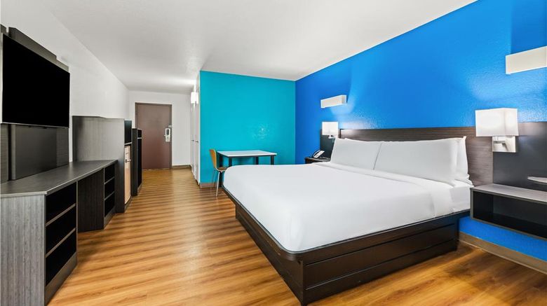 <b>Signature Inn Miami Room</b>. Images powered by <a href="https://iceportal.shijigroup.com/" title="IcePortal" target="_blank">IcePortal</a>.