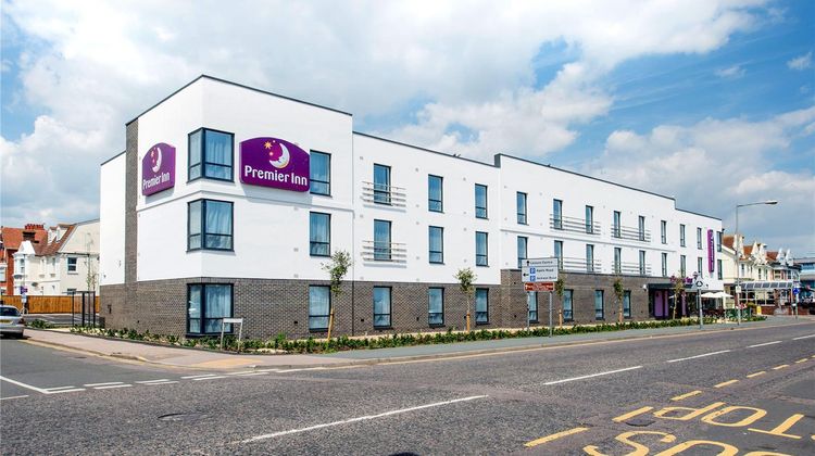 Premier Inn Clacton-on-Sea Seafront Exterior