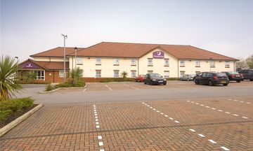 Premier Inn Oldham Central