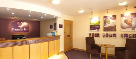 Premier Inn Paignton Goodrington Sands Lobby
