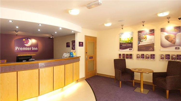 Premier Inn Paignton Goodrington Sands Lobby