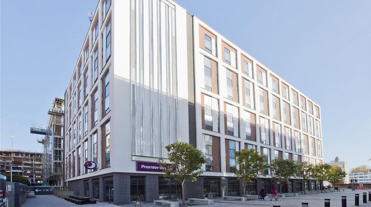 Premier Inn Bristol City Ctr Finzel Exterior