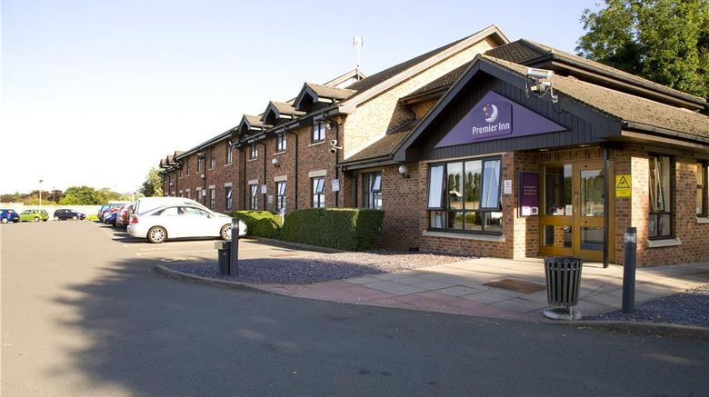 <b>Premier Inn Wellingborough Exterior</b>. Images powered by <a href="https://iceportal.shijigroup.com/" title="IcePortal" target="_blank">IcePortal</a>.