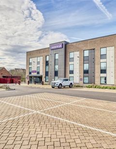 Premier Inn Harlow East (Church Langley)