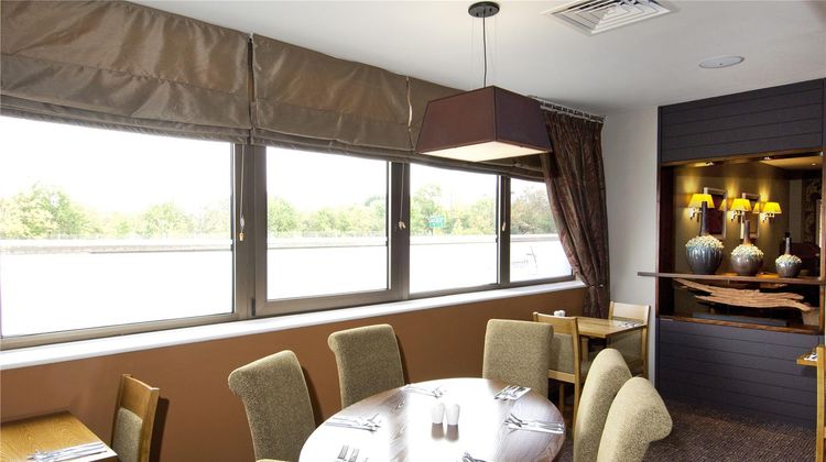 Premier Inn London Hanger Lane Restaurant