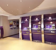 Premier Inn London Hanger Lane Lobby