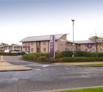 Premier Inn Manchester (Cheadle) Exterior