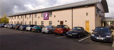 Premier Inn Manchester (Cheadle) Exterior